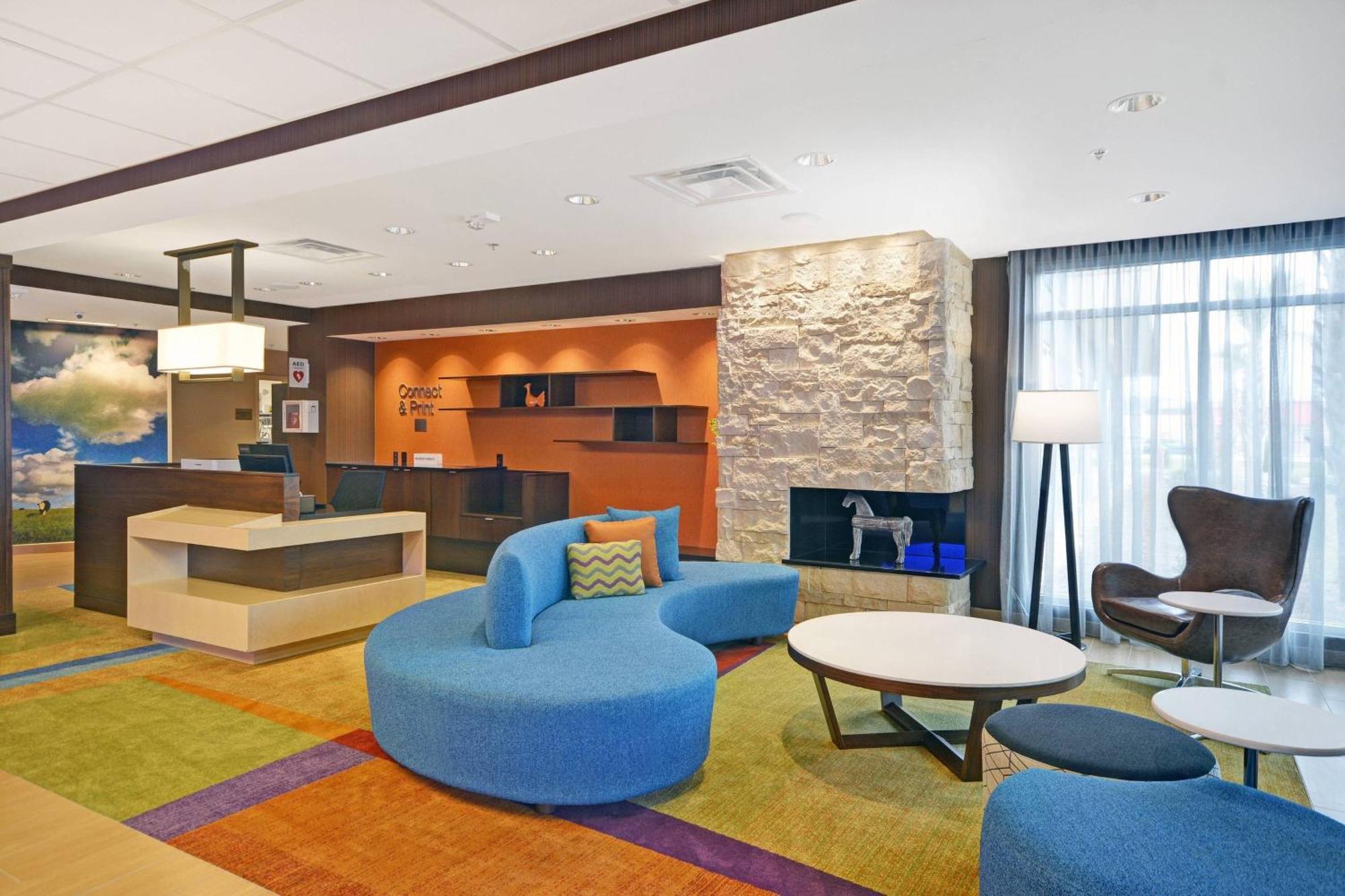 Fairfield Inn & Suites By Marriott Savannah Sw/Richmond Hill Exterior photo